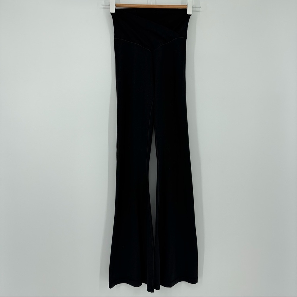 OFFLINE by Aerie‎ Real Me Black Crossover High Rise Flare Leggings S